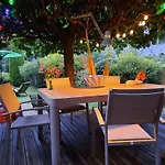 En Bord De Riviere Апартаменты