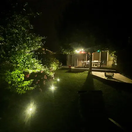 En Bord De Riviere Διαμέρισμα *