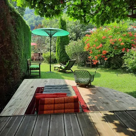 En Bord De Riviere Апартаменты Bagneres-de-Luchon