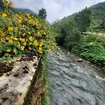En Bord De Rivière * Bagnères-de-Luchon