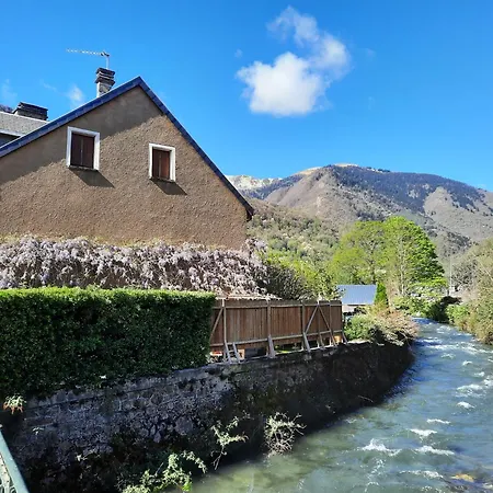 Lägenhet En Bord De Riviere