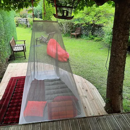 En Bord De Riviere *