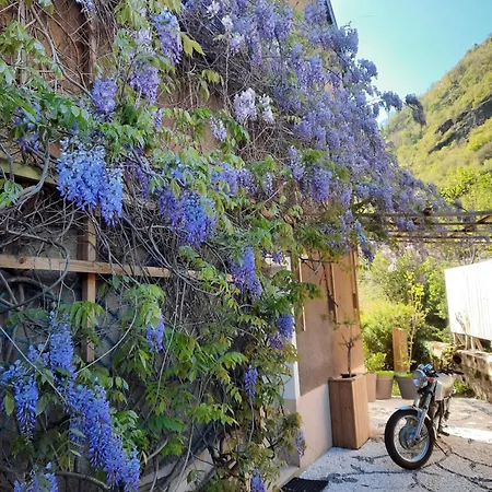 En Bord De Riviere * Bagnères-de-Luchon