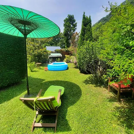 En Bord De Riviere Lägenhet