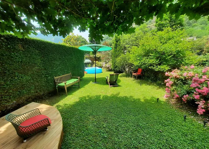 En Bord De Riviere Bagnères-de-Luchon