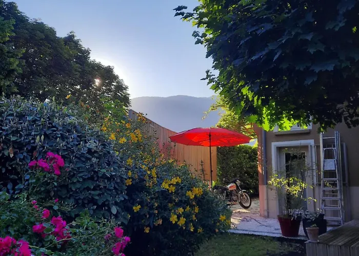 アパート En Bord De Riviere